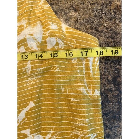 RVCA Mustard Yellow Floral Print Flowy Tank Large - Picture 6 of 7